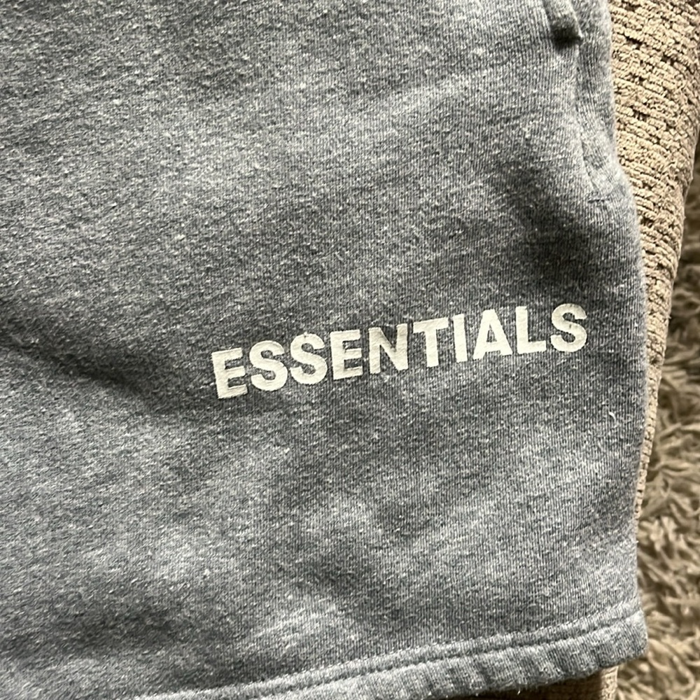 Essentials Shorts Size Large - image 2